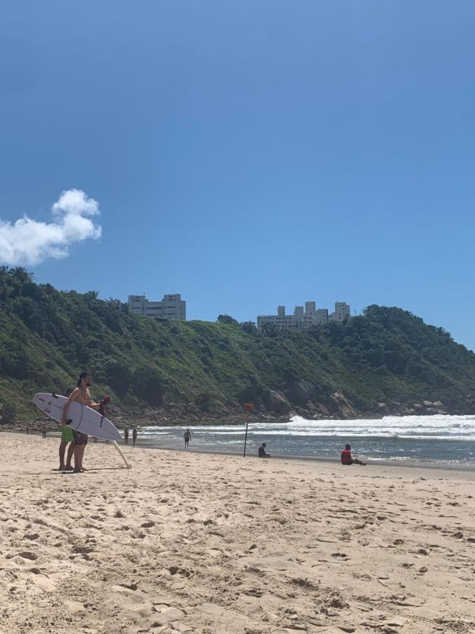 Lindo Apto Com Piscina A 150M Da Praia Do Tombo グァルジャー エクステリア 写真