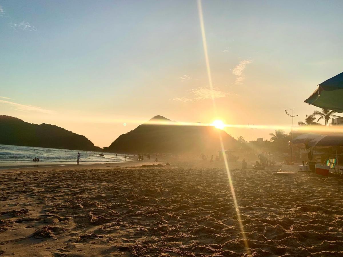 Lindo Apto Com Piscina A 150M Da Praia Do Tombo グァルジャー エクステリア 写真