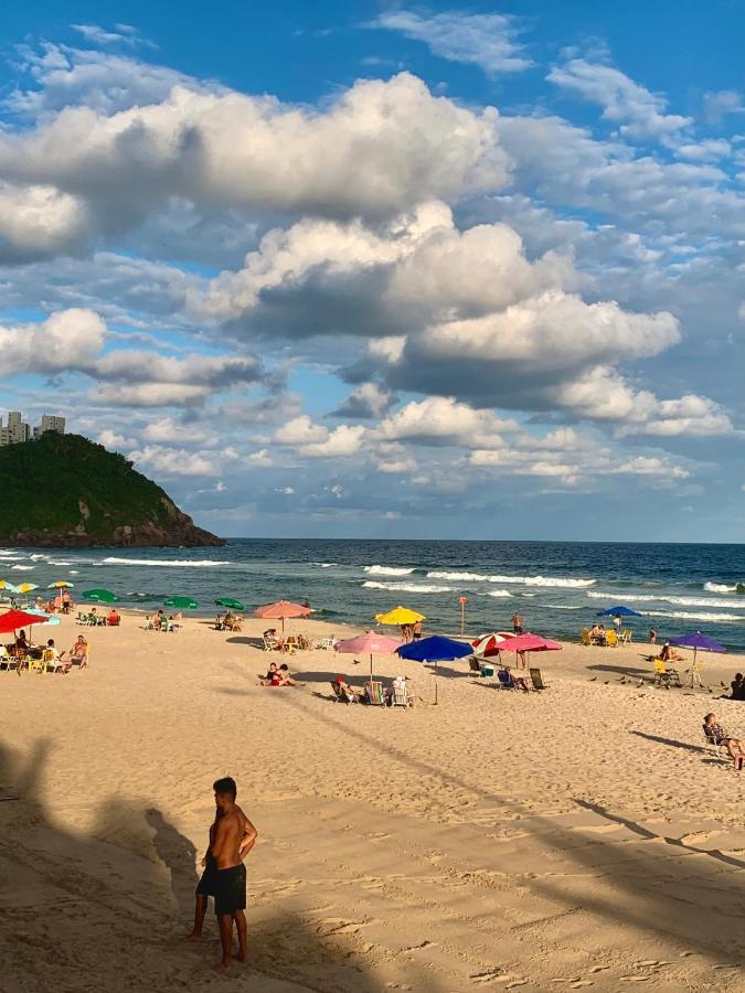 Lindo Apto Com Piscina A 150M Da Praia Do Tombo グァルジャー エクステリア 写真